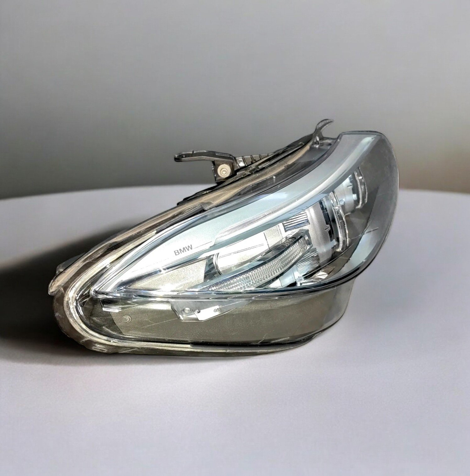 Phares avant BMW Z4 E89 origine xénon reconditionnés gauche et droit, sans ballast ni ampoules — vue 3