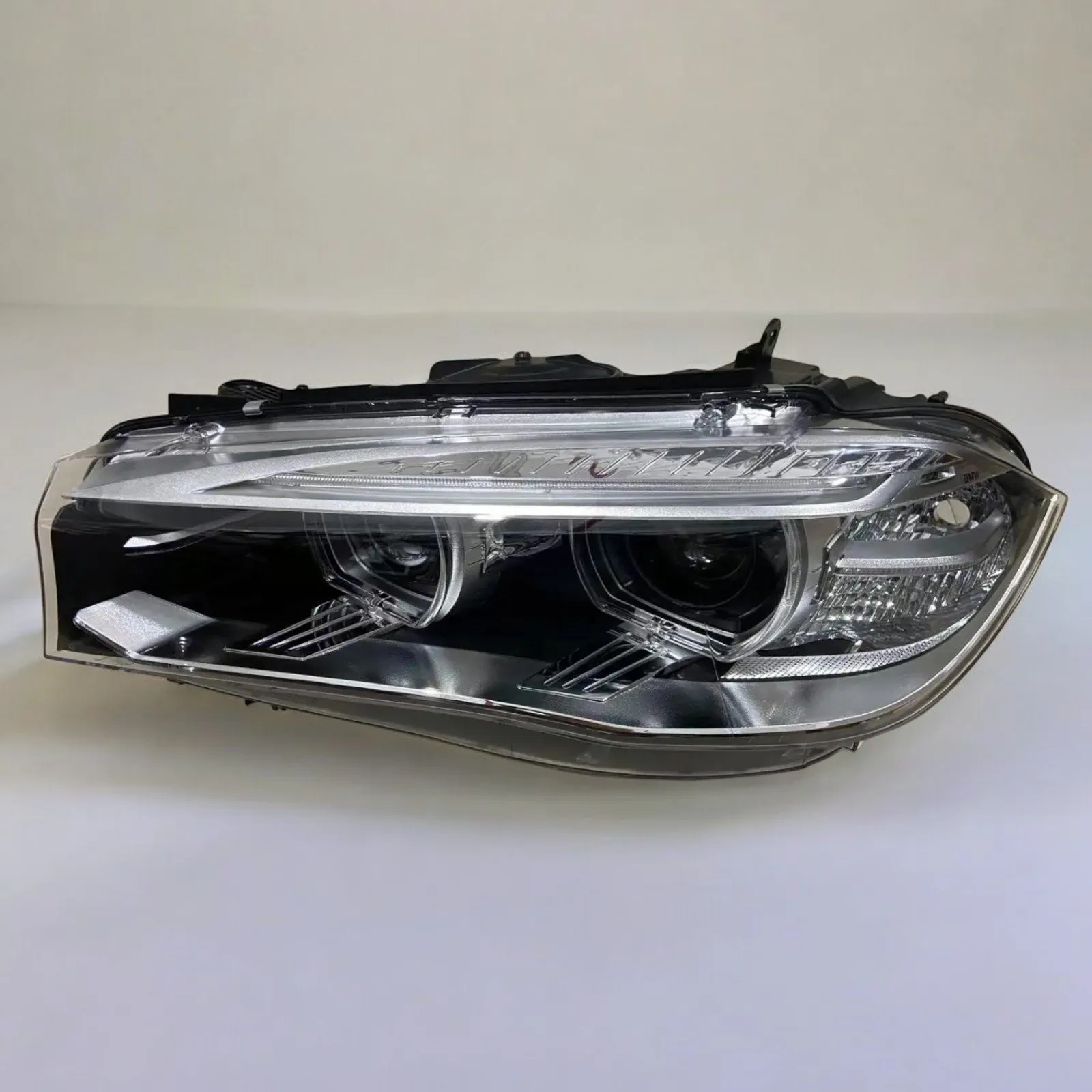 Paar original BMW 5er G30 / G38 LED-Scheinwerfer links + rechts instandgesetzt — vue 6