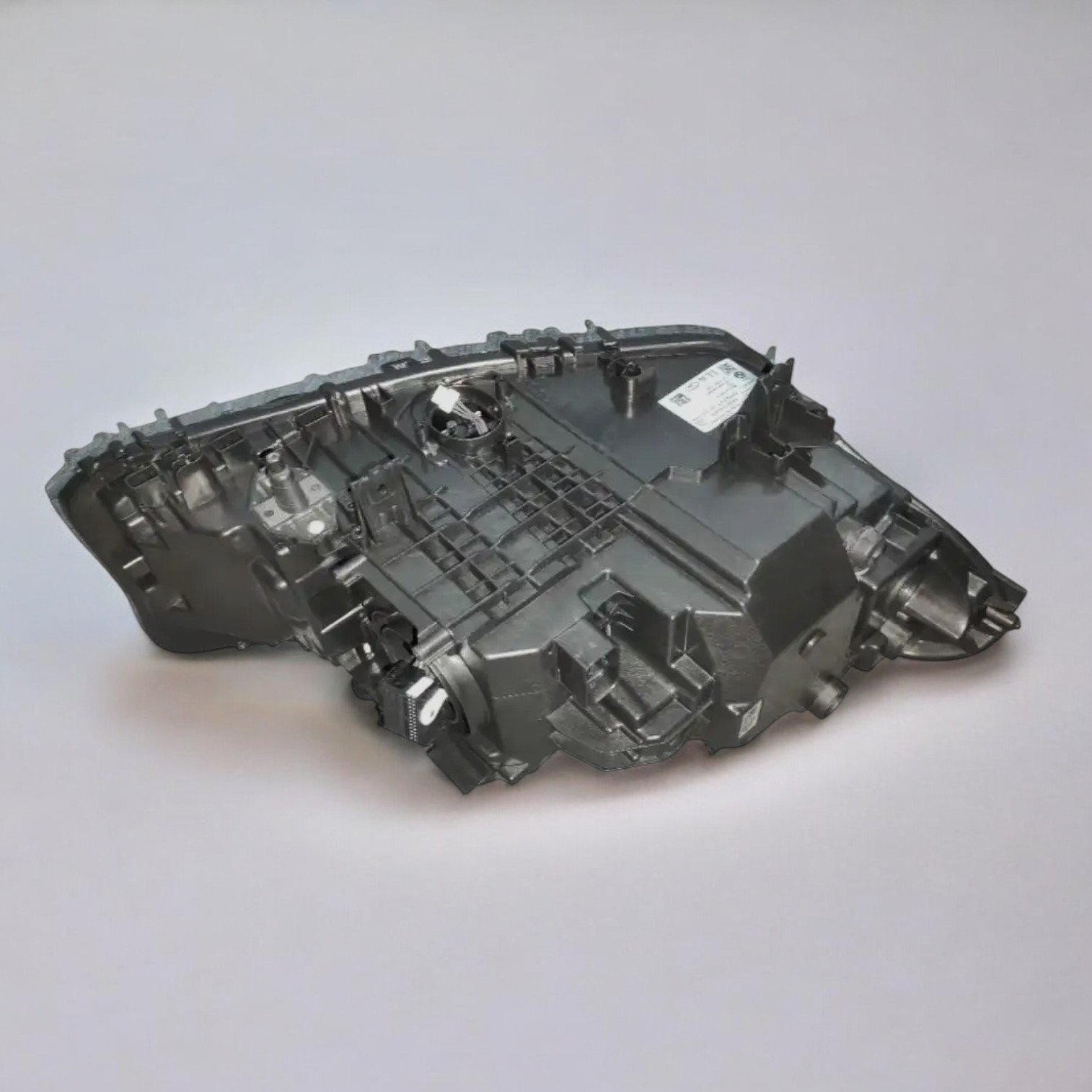 Phare avant droit LED d’origine reconditionné pour BMW Série 5 G30 / G38, avec ballast et ampoule xénon — vue 4