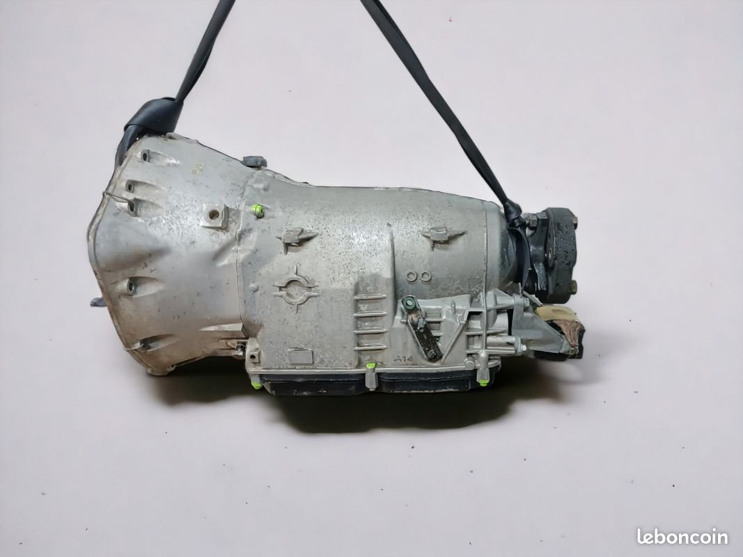 Boite de vitesse automatique mercedes S 320 cdi w220 — vue 2