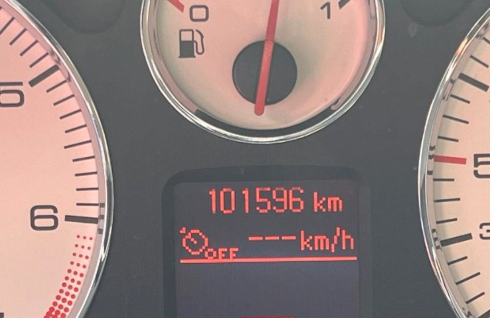 BOITE DE VITESSE AUTOMATIQUE PEUGEOT 407 2.0 16V 141 ch Essence — vue 3