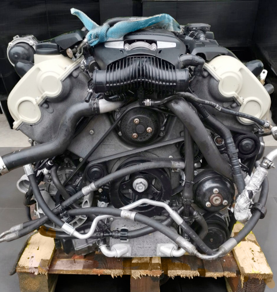 Moteur complet reconditionné Porsche Panamera 970 Turbo / Turbo S 4.8 V8 — vue 2