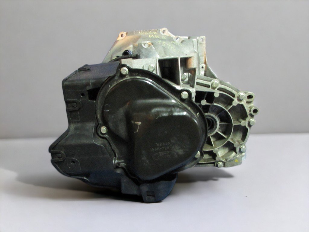 Boite de vitesses manuelle Ford Fiesta MK7 1.5 TDCI — vue 3