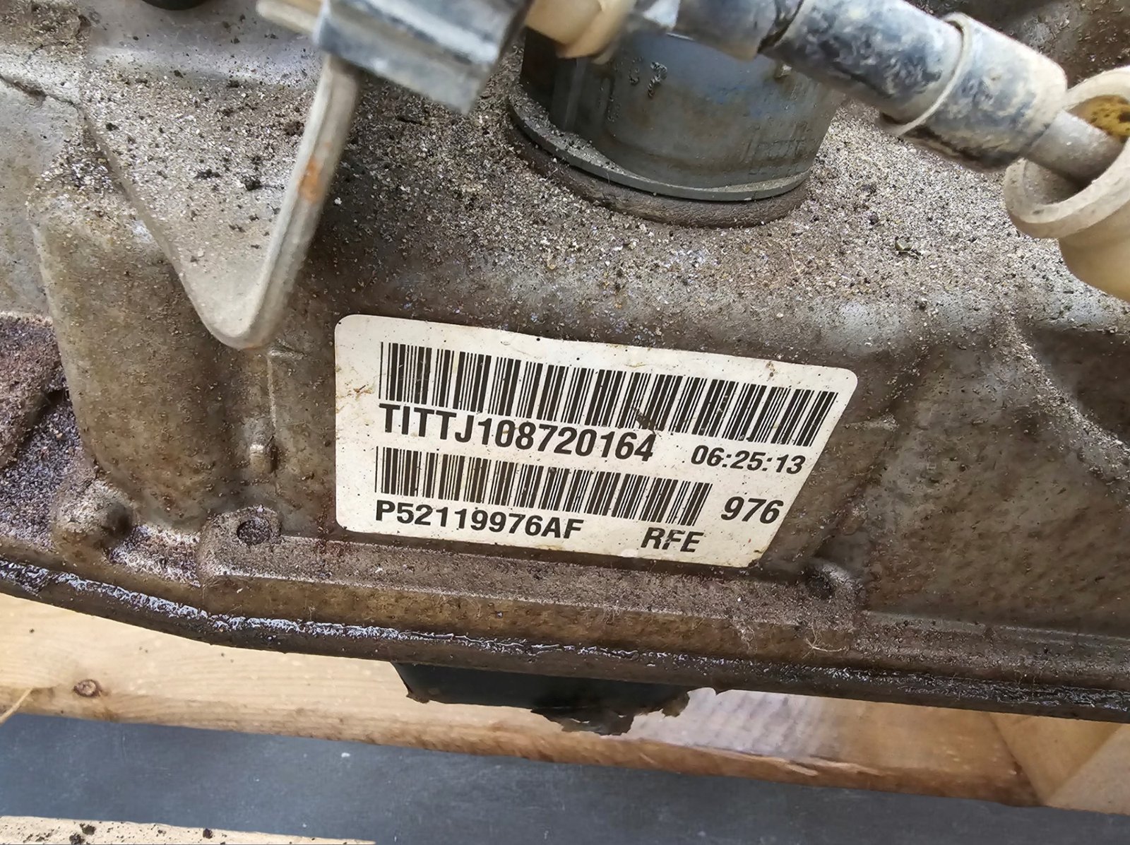 Boite de vitesses automatique Dodge RAM 5.7L 2012 — vue 4