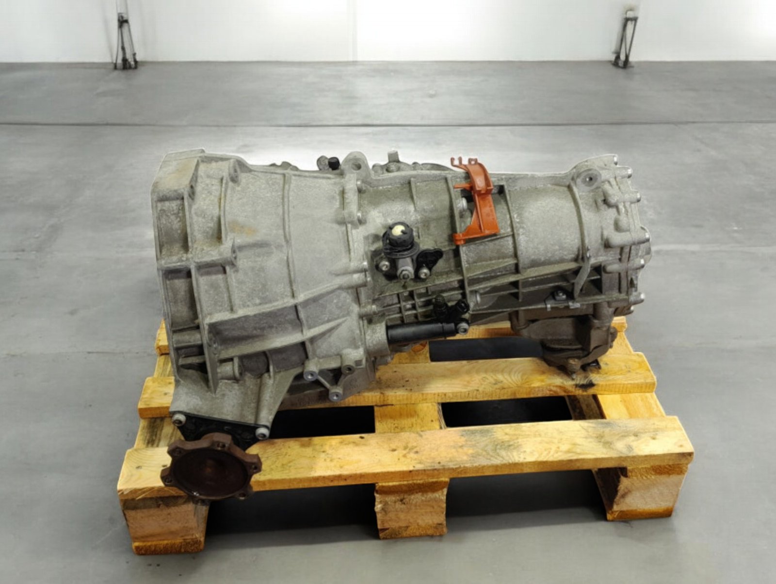 Boîte de vitesses manuelle - Audi A4 B8 2.0 TDI — photo principale