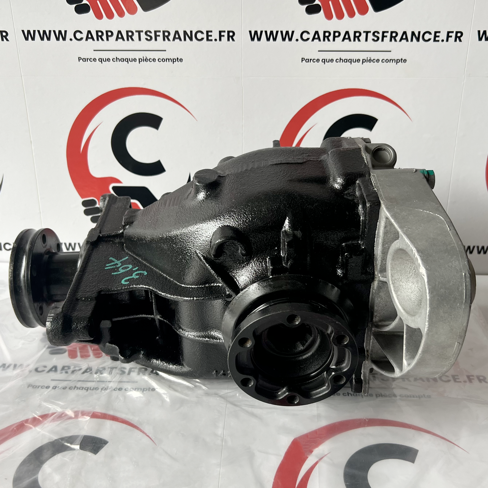 Pont arrière reconditionné BMW X5 E70 ratio 3.64 — vue 2