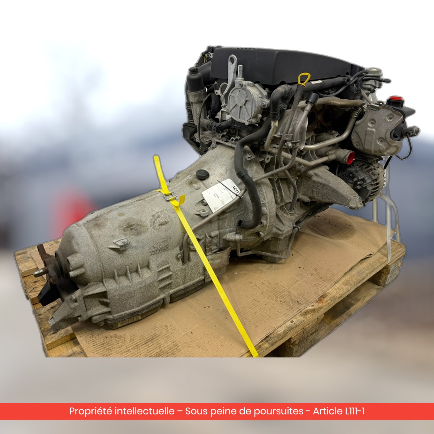 Moteur Mercedes C 271910 — occasion — vue 3