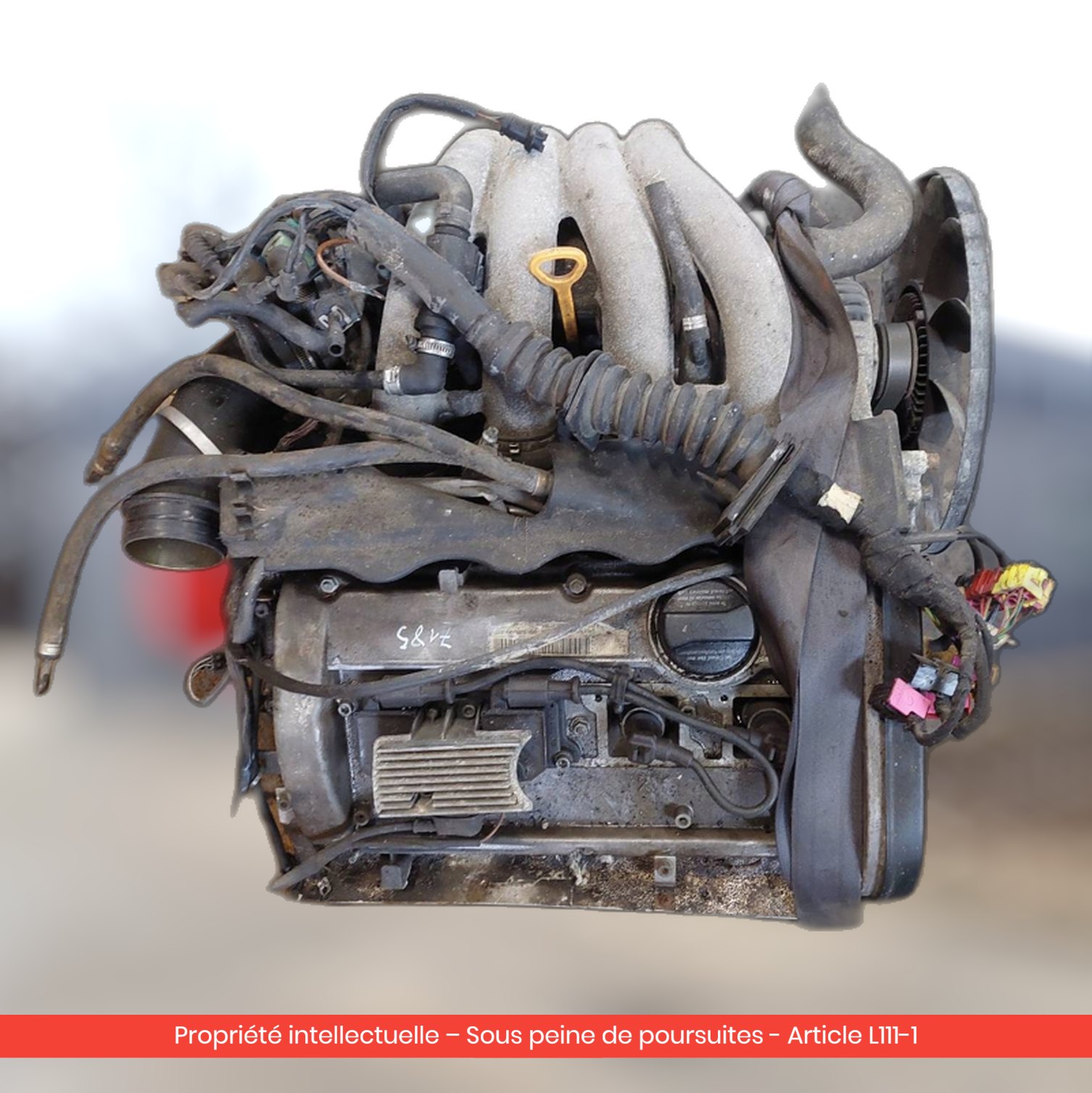 Moteur Audi A4 / Volkswagen Passat AKN — occasion — vue 3