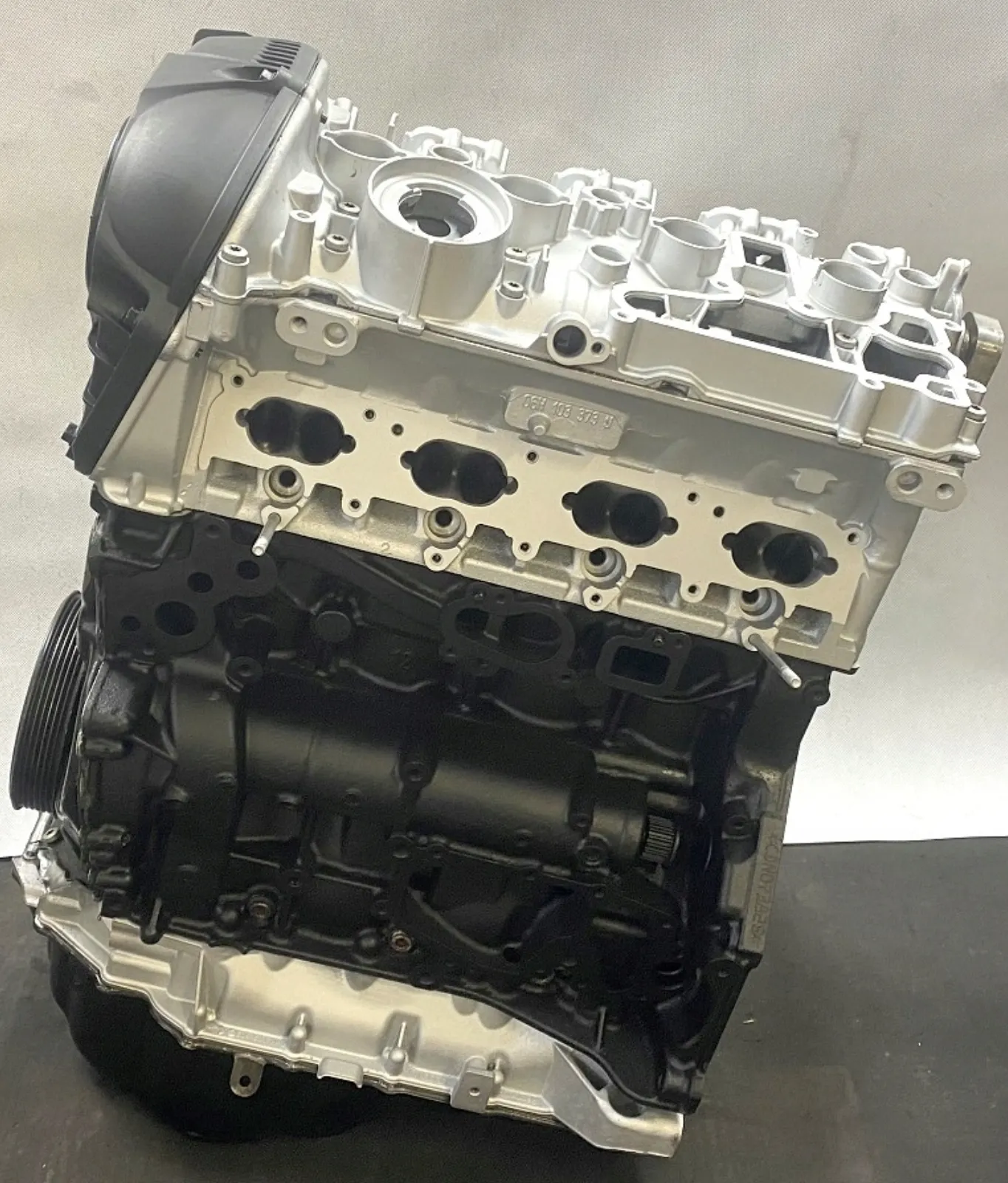 Generalüberholter Austauschmotor 2.0 TFSI CCZA / CCZB im Austausch für Audi A3, TT, Seat Alhambra, Skoda Octavia RS und Superb