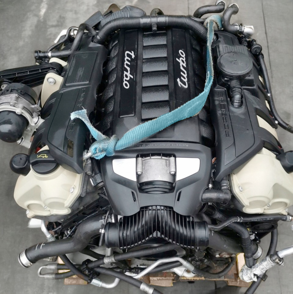 Moteur Porsche Panamera 970 Turbo 4.8 V8 : diagnostic, prix, échange standard